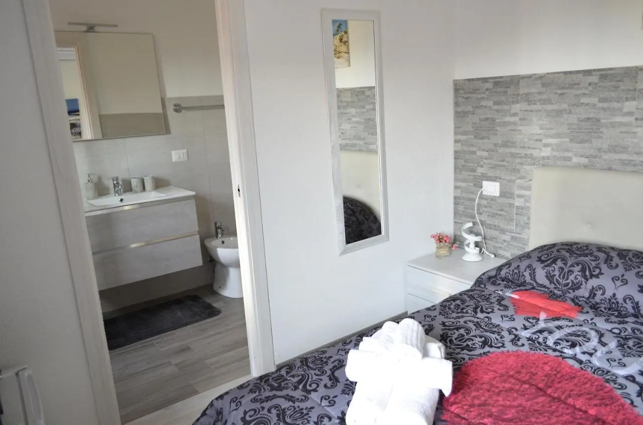 Rooms San Teodoro  San Teodoro (Sardinia)